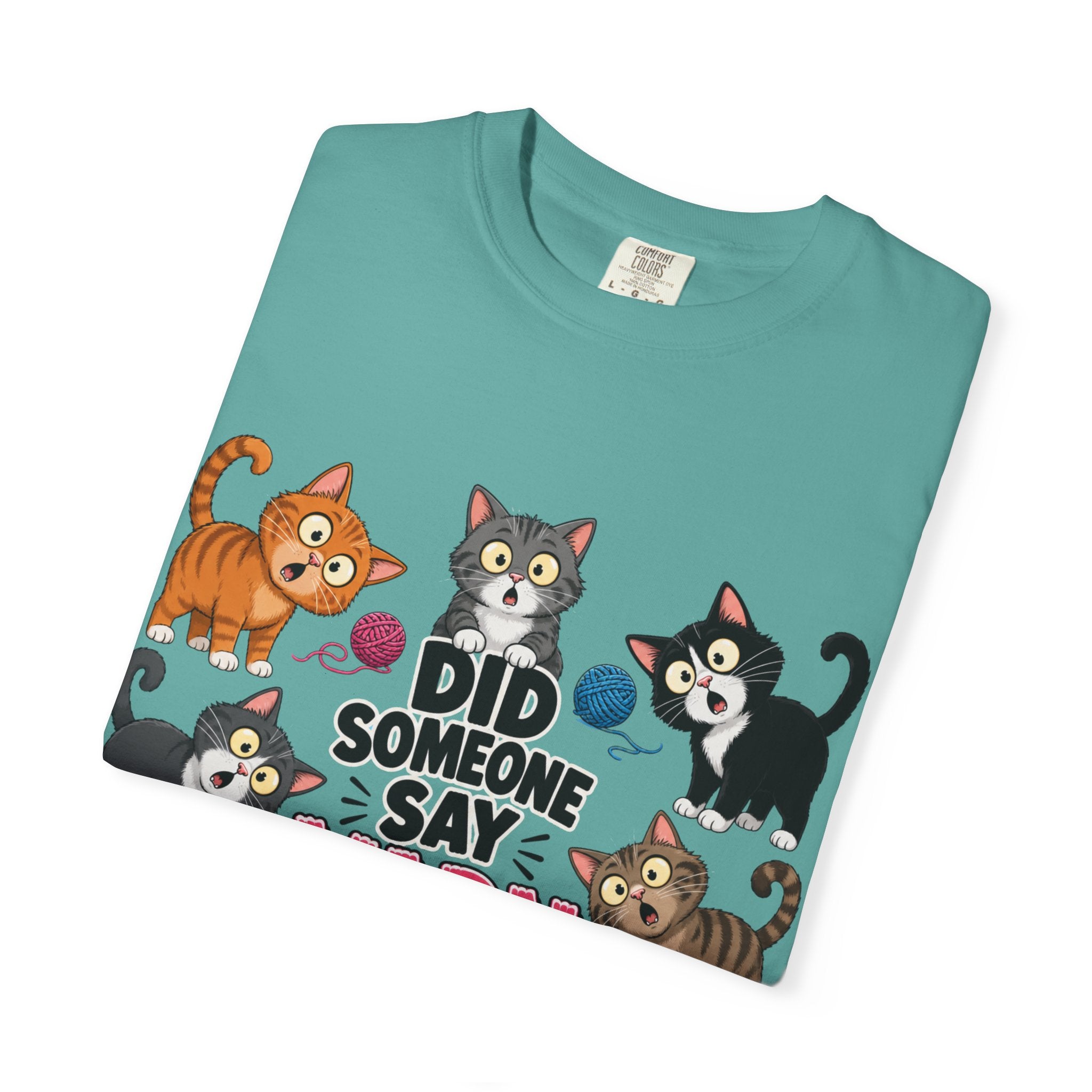 DID SOMEONE SAY YARN? Kittens Graphic T-Shirt