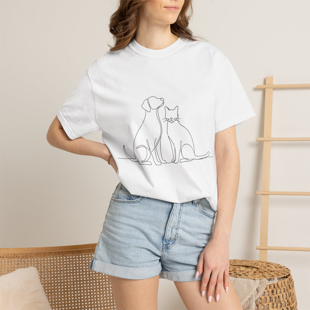 Minimal Single-Line Dog & Cat T-Shirt — Scandinavian Minimalist Pet Art