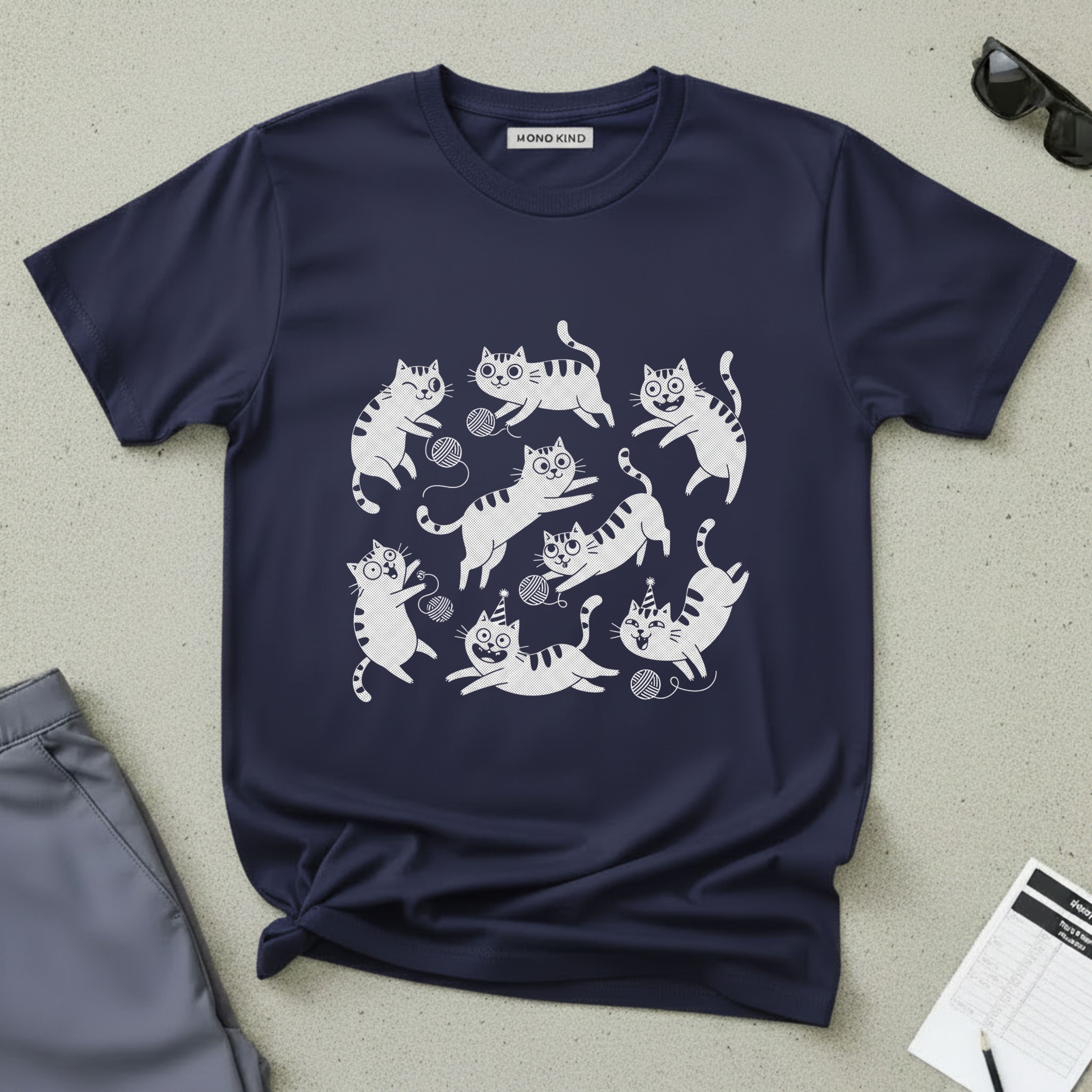 Cute White Tabby Cats Pattern T-Shirt