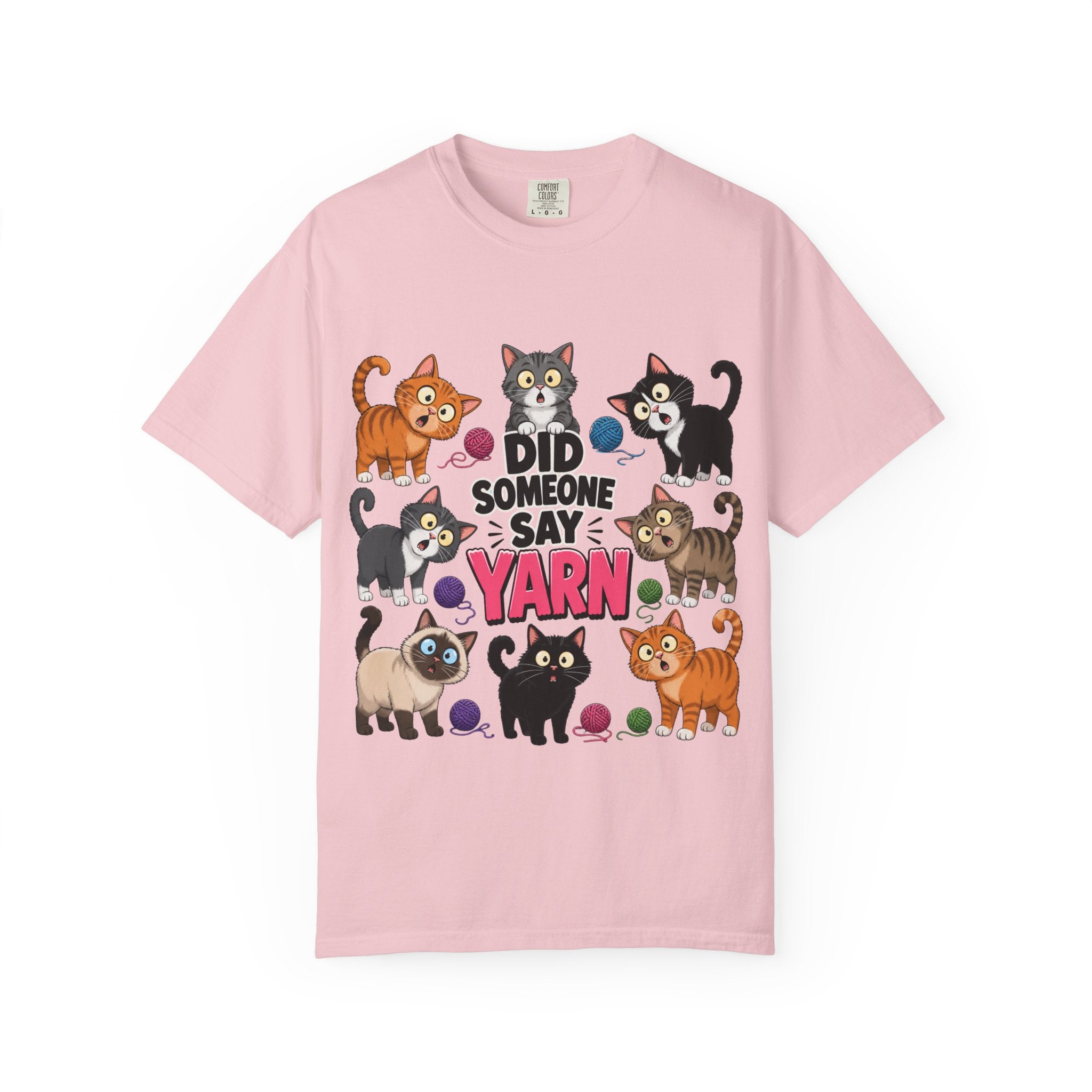 DID SOMEONE SAY YARN? Kittens Graphic T-Shirt