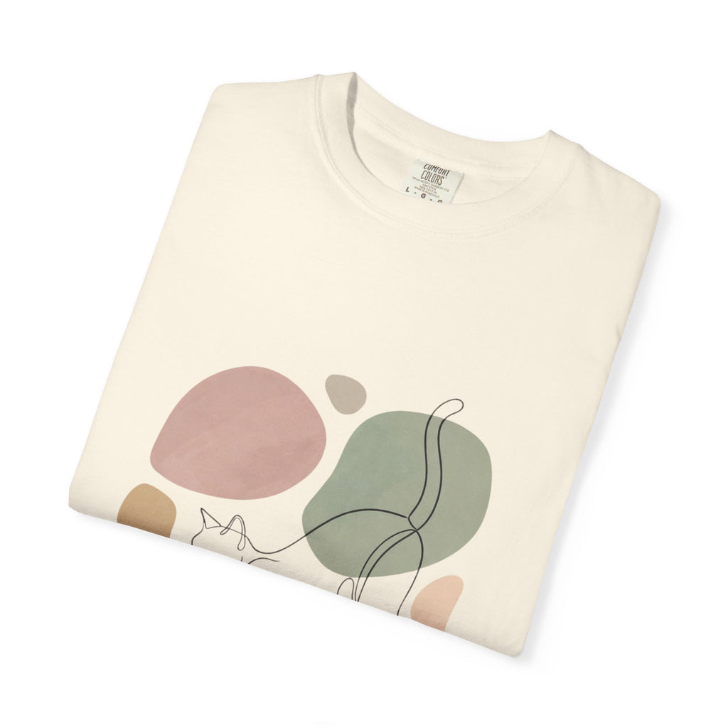 Cat Stretch Line Art T-Shirt — Minimal Boho Scandinavian Pet Graphic