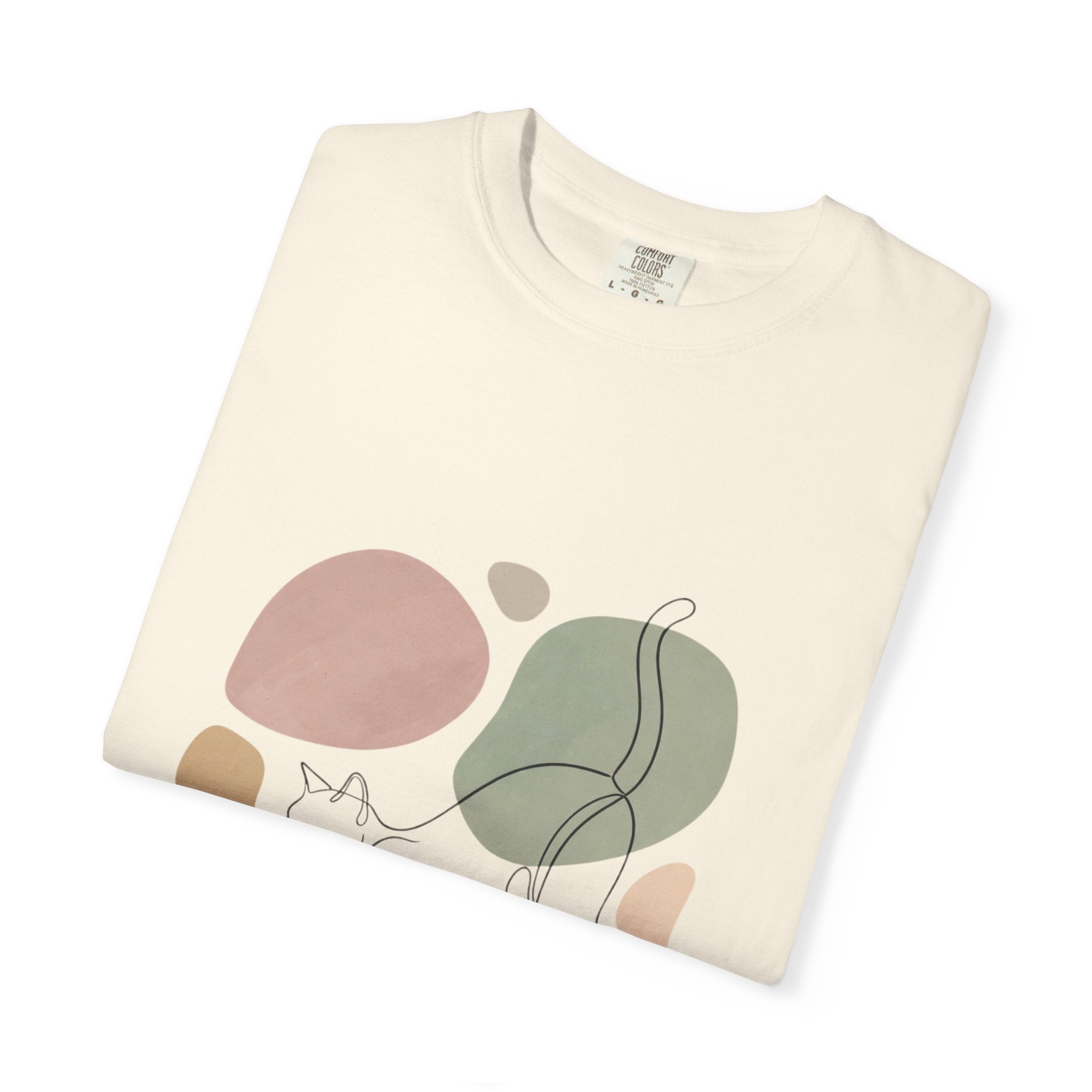Cat Stretch Line Art T-Shirt — Minimal Boho Scandinavian Pet Graphic