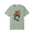 Skateboard Tabby Cat T-Shirt — Streetwear Skateboarder Graphic